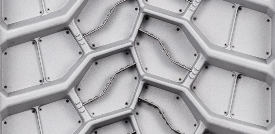 Hankook Precision Works – Tire Casting Mold 01